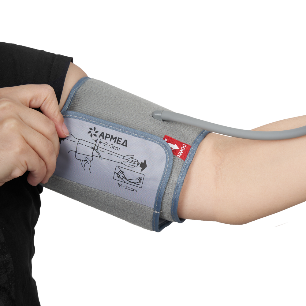 Тонометр Армед YE660E <span>Память на 100 измерений</span>